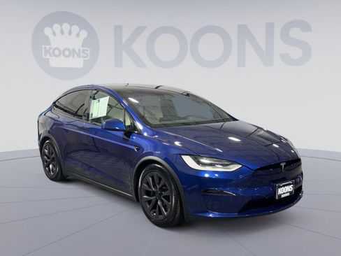 Used 2023 Tesla Model X AWD/4WD image 10
