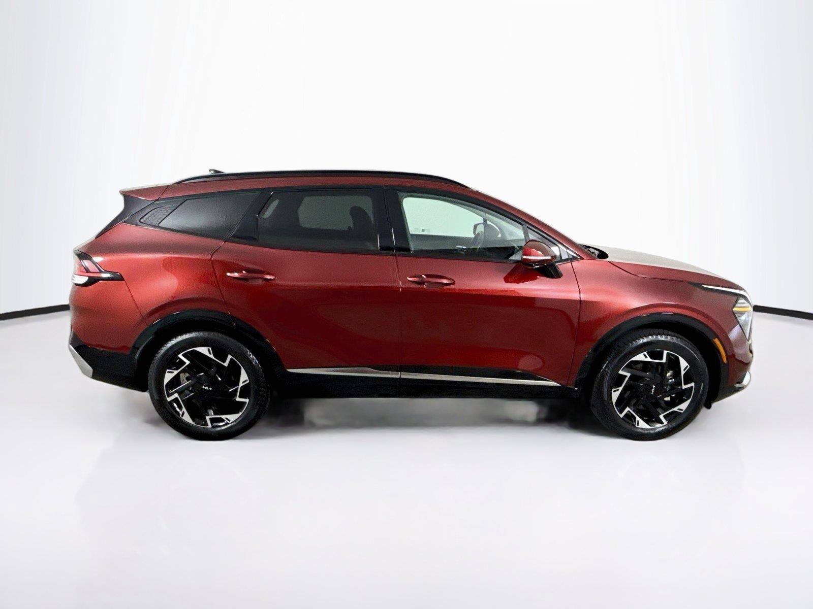 Used 2025 Kia Sportage SX FWD image 6