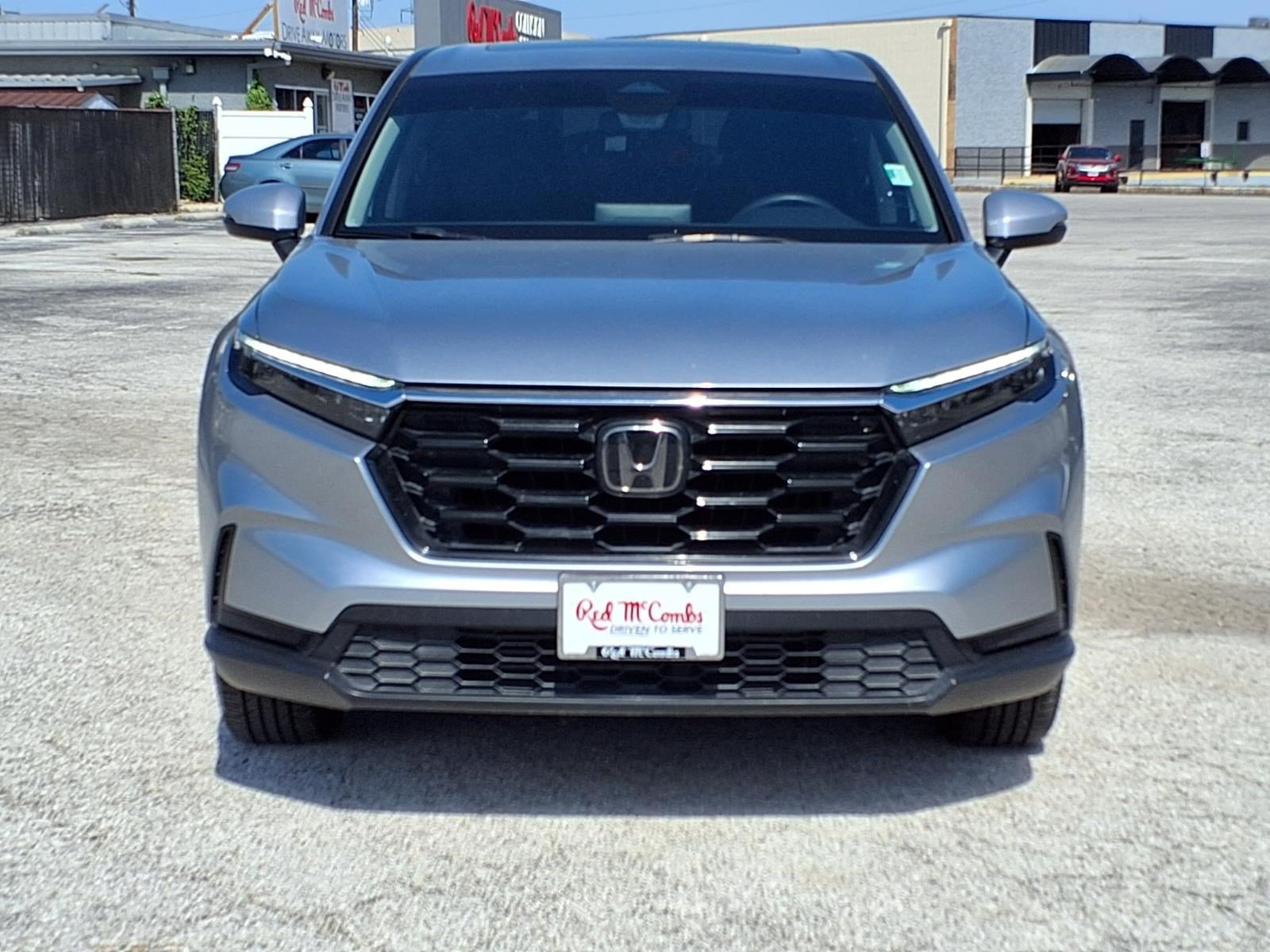 Used 2025 Honda CR-V EX image 2