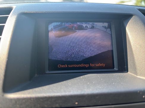 Used 2012 Toyota Highlander SE w/ Protection Pkg AWD/4WD image 21