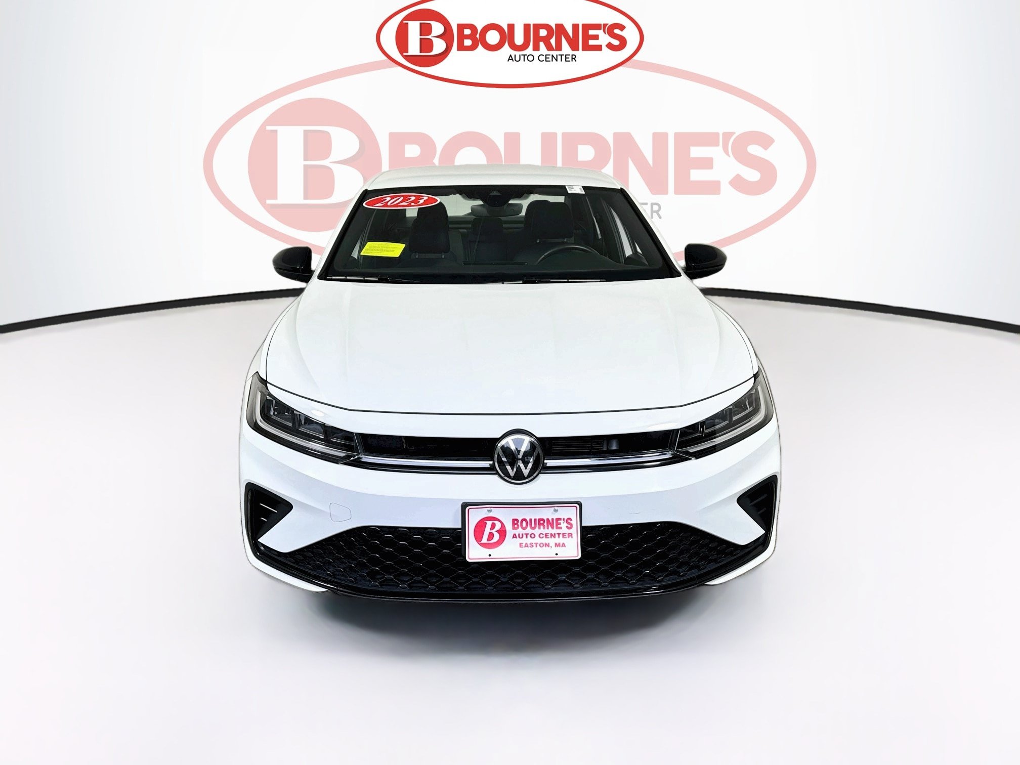 Used 2025 Volkswagen Jetta Sport FWD image 5