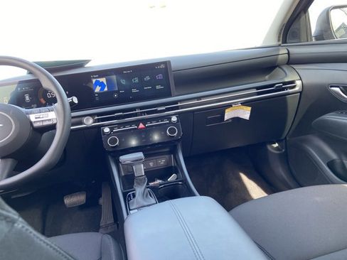 Used 2026 Hyundai Tucson SEL image 15