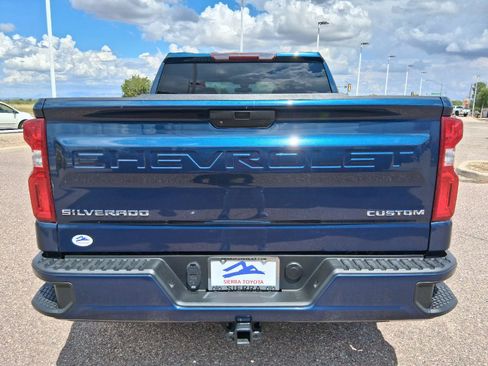 Used 2021 Chevrolet Silverado 1500 Custom w/ Safety Confidence Package RWD image 5