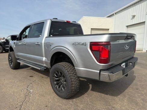 Used 2024 Ford F150 XLT AWD/4WD image 7