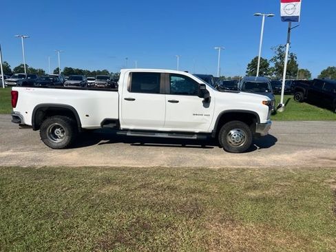 Used 2020 Chevrolet Silverado 3500 W/T w/ WT Convenience Package AWD/4WD image 4