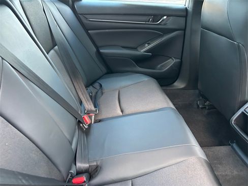 Certified 2022 Honda Accord Sport image 18