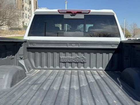 Used 2024 Chevrolet Silverado 2500 High Country w/ Technology Package AWD/4WD image 35