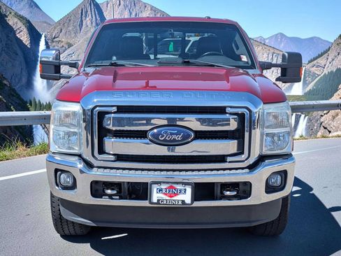Used 2016 Ford F250 Lariat w/ Lariat Ultimate Package AWD/4WD image 9