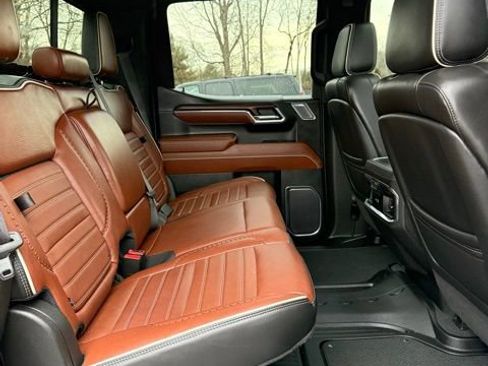 Used 2023 GMC Sierra 1500 Denali Ultimate image 22