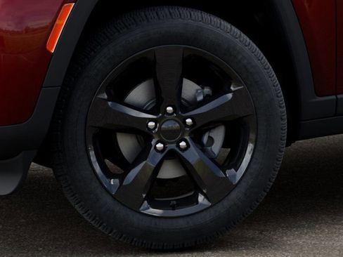 New 2026 Jeep Grand Cherokee Limited AWD/4WD image 8