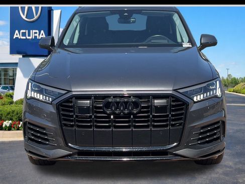 Used 2023 Audi Q7 3.0T Prestige w/ Prestige Package AWD/4WD image 11