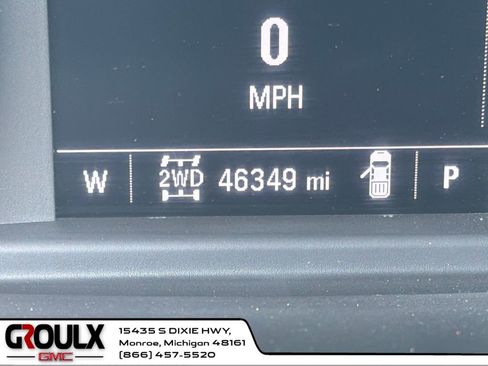 Used 2022 Chevrolet Silverado 1500 Custom Trail Boss w/ LPO, Dark Essentials Package AWD/4WD image 17