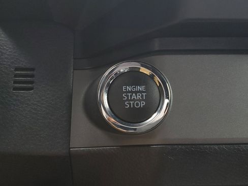 Used 2021 Toyota Tacoma TRD Sport image 29