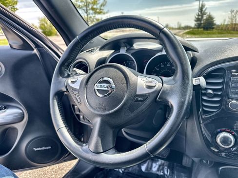Used 2016 Nissan Juke SL AWD/4WD image 19