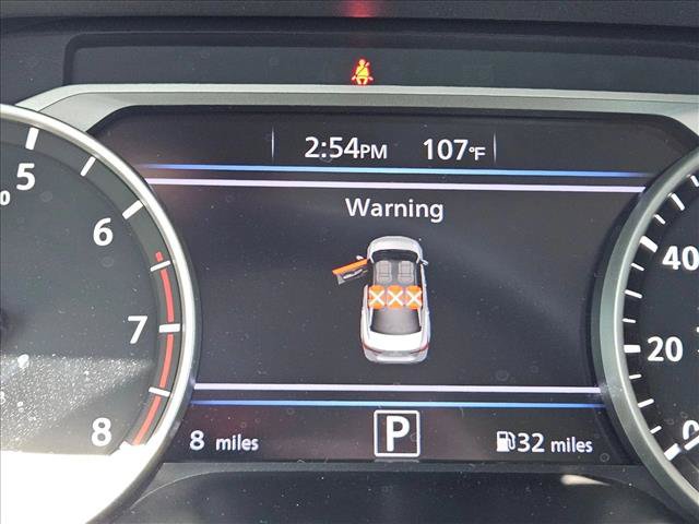 Used 2025 Nissan Sentra SV w/ Trunk Package FWD image 13