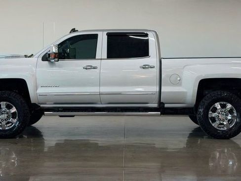 Used 2018 Chevrolet Silverado 2500 LTZ w/ Duramax Plus Package image 4