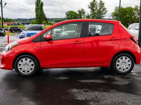 Used 2015 Toyota Yaris L FWD image 15