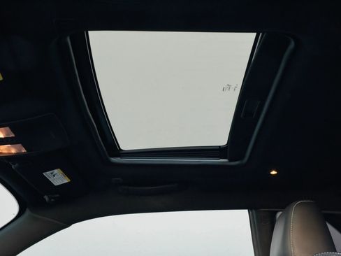 Used 2019 Dodge Challenger SRT Hellcat w/ Laguna Leather Package image 21