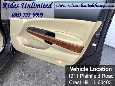 Used 2011 Honda Accord EX-L image 28