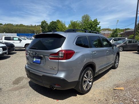 Used 2022 Subaru Ascent Limited w/ Technology Package AWD/4WD image 6