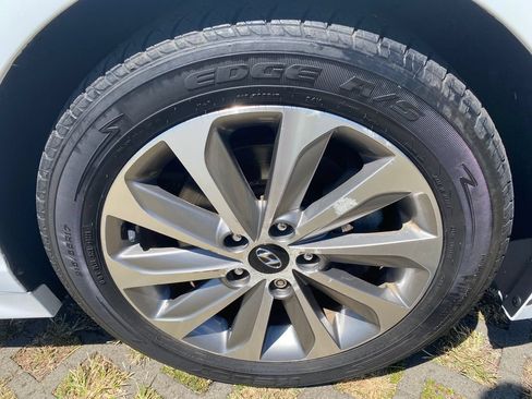 Used 2015 Hyundai Sonata Sport FWD image 9