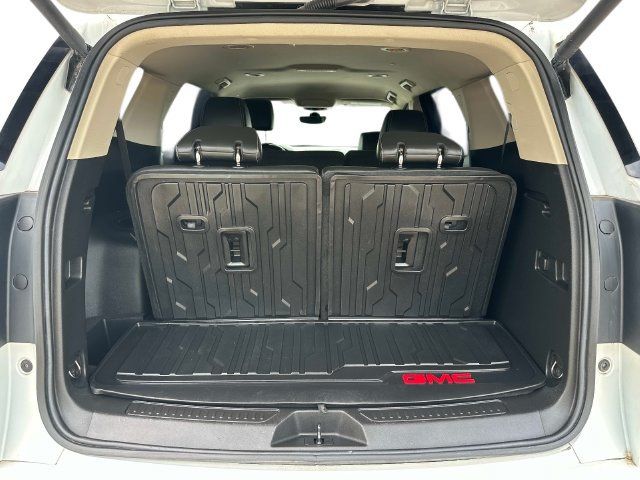 Used 2023 GMC Acadia Denali w/ Denali Technology Package AWD/4WD image 7