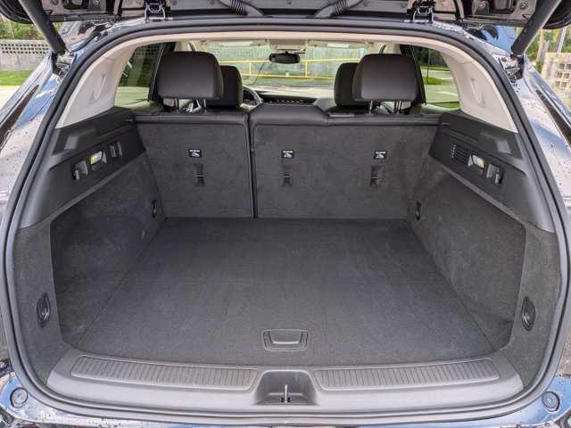 Certified 2023 Buick Envision Essence FWD image 17