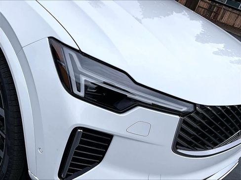 New 2026 Volvo XC90 T8 Ultra w/ Lounge Package image 33