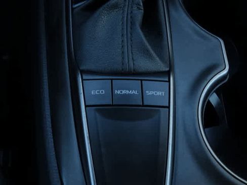 Certified 2023 Toyota Camry SE image 32