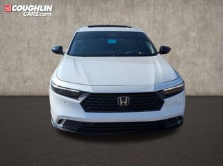 Used 2024 Honda Accord Touring video 2