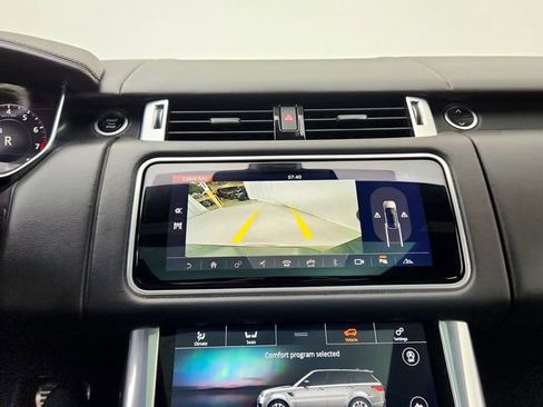 Used 2019 Land Rover Range Rover Sport HSE Dynamic image 26