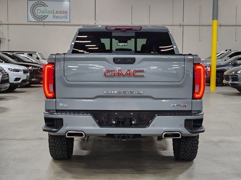 Used 2024 GMC Sierra 1500 AT4 w/ Technology Package image 10