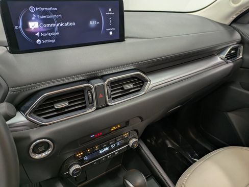 Used 2025 MAZDA CX-5 AWD 2.5 S w/ Preferred Package image 12