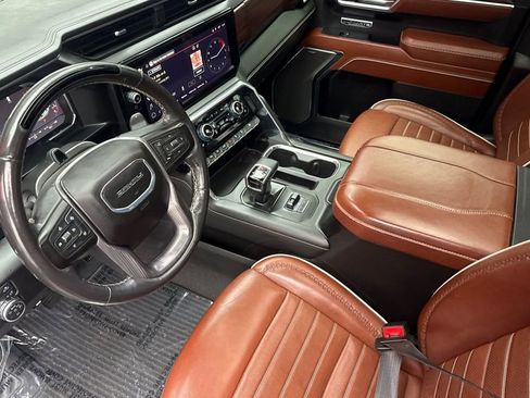 Used 2024 GMC Sierra 1500 Denali Ultimate AWD/4WD image 10