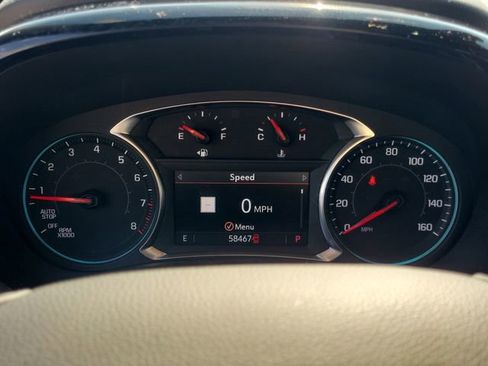 Used 2023 Chevrolet Traverse RS FWD image 23