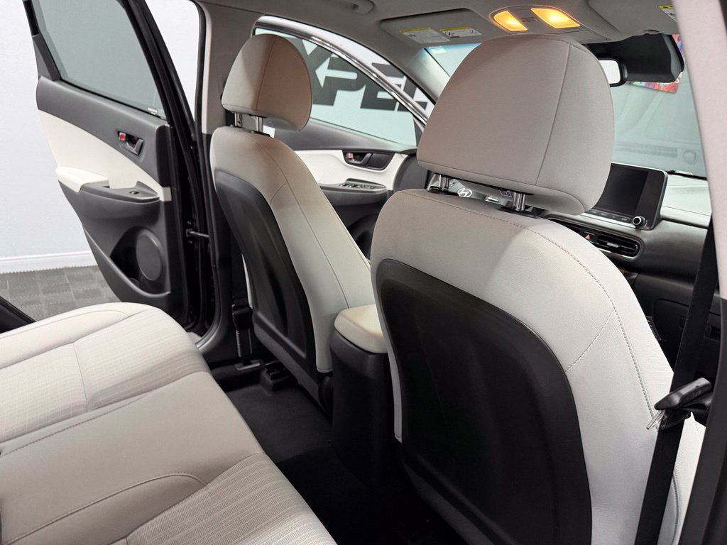 Used 2022 Hyundai Kona SEL w/ Cargo Package FWD image 43