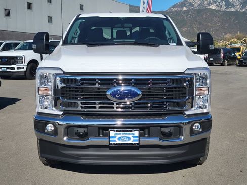 New 2026 Ford F250 XLT w/ FX4 Off-Road Package image 5