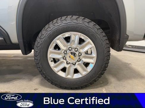 Used 2024 Chevrolet Silverado 2500 High Country w/ High Country Premium Package image 10