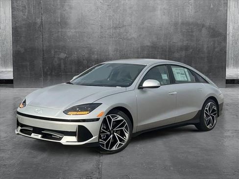 New 2025 Hyundai Ioniq 6 SEL image 1