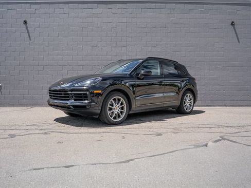 Certified 2021 Porsche Cayenne E-Hybrid AWD/4WD image 1