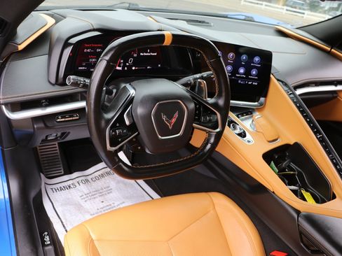 Used 2021 Chevrolet Corvette Stingray Preferred Conv w/ Z51 Performance Package RWD image 15