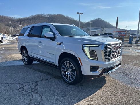 New 2026 GMC Yukon Denali image 7