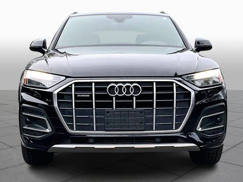 Used 2021 Audi Q5 Premium w/ Convenience Package image 3