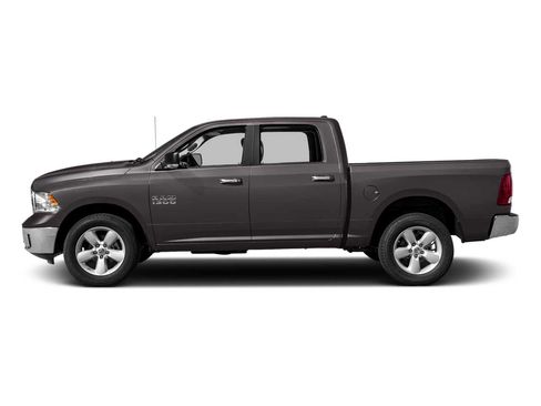 Used 2017 RAM 1500 Big Horn AWD/4WD image 3