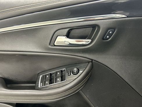 Used 2016 Chevrolet Impala LT w/ Leather Package image 11