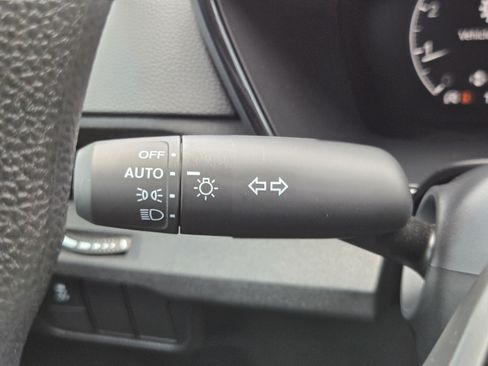 Used 2025 Honda CR-V EX image 19