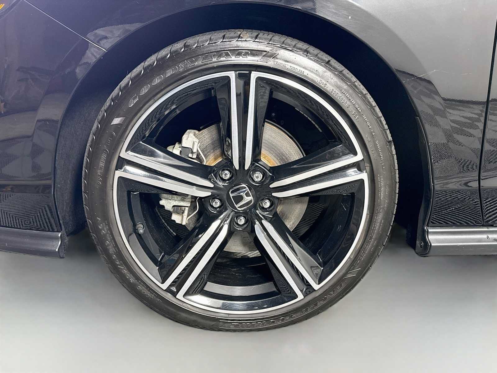Used 2024 Honda Accord Sport image 28