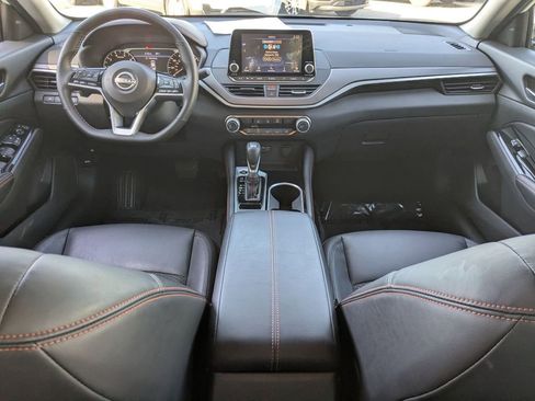 Used 2025 Nissan Altima 2.5 SR image 27
