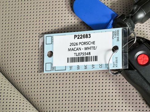 New 2026 Porsche Macan Electric image 39