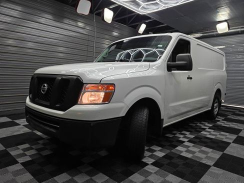 Used 2021 Nissan NV 1500 SV RWD image 32